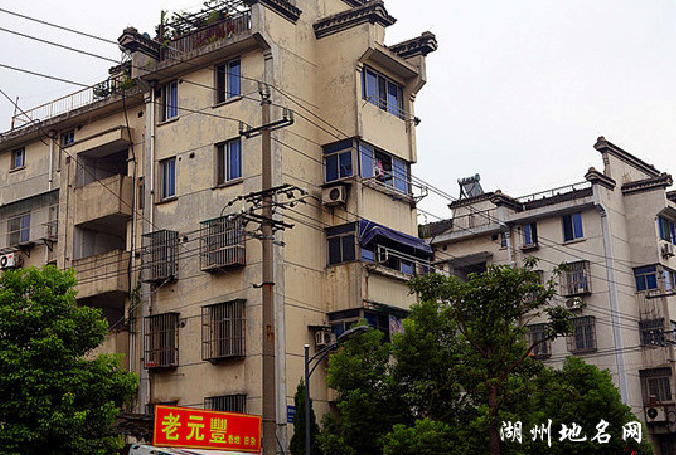 ��ױ̨�֡�����ס���гɳ�ӡ��