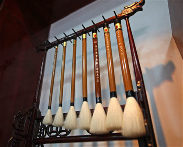 ֻ������羰�� ���������족����ɫ