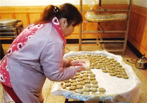 ������ѿԲ�ӣ����˴��ѵ�һ�ڼ���ζ